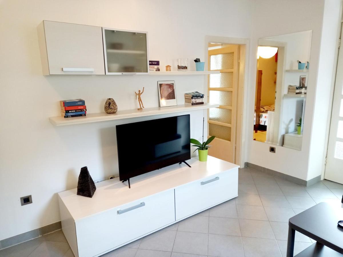 Apartment Punta Pula Buitenkant foto