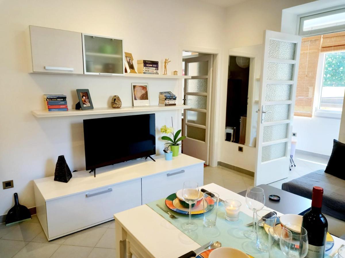 Apartment Punta Pula Buitenkant foto